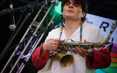 Diles Que No Me Matan Performance on the BBC Radio Day Stage