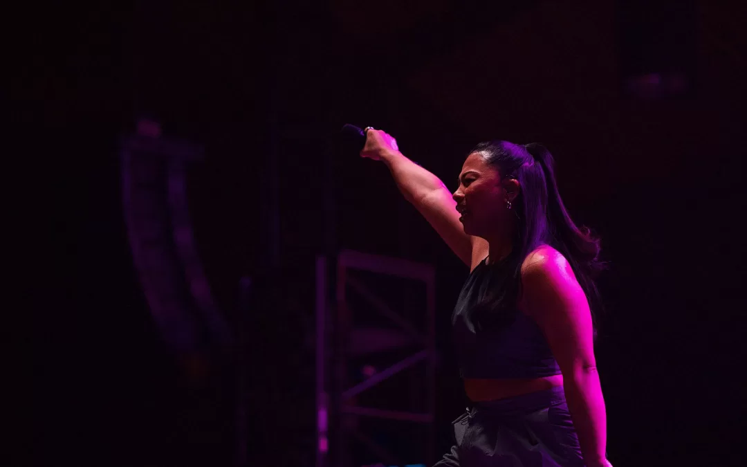 Thuy Opening for Ella Mai